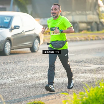 Runner Photo 6005381