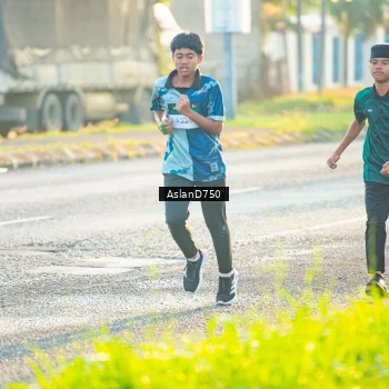 Runner Photo 6005397
