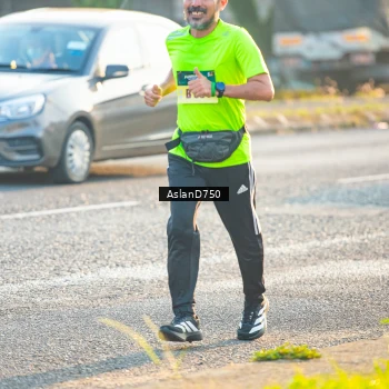 Runner Photo 6005415