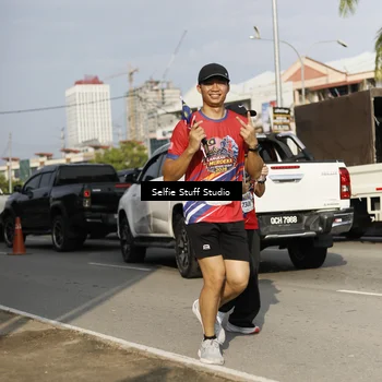 Runner Photo 6005437