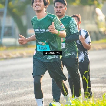 Runner Photo 6005441