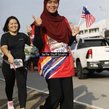 Runner Photo 6005443