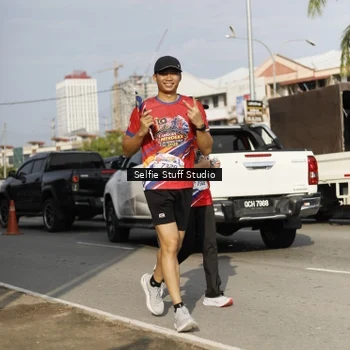 Runner Photo 6005446