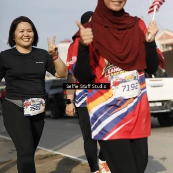 Runner Photo 6005448