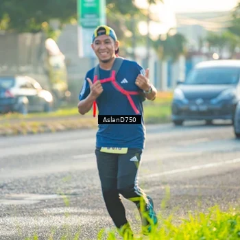 Runner Photo 6005459