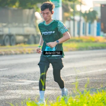 Runner Photo 6005464