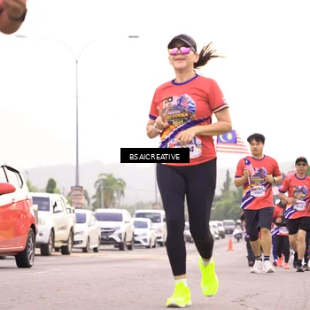 Runner Photo 6005497