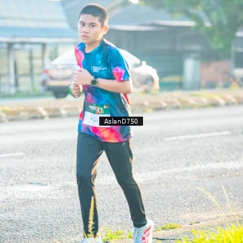 Runner Photo 6005502