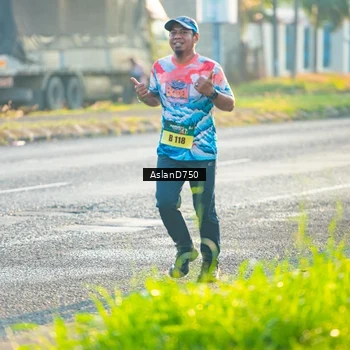 Runner Photo 6005522