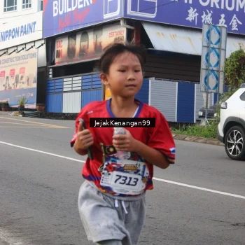 Runner Photo 6005547