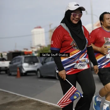 Runner Photo 6005595