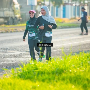 Runner Photo 6005618