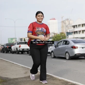 Runner Photo 6005649