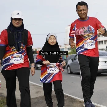 Runner Photo 6005656