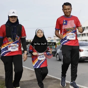 Runner Photo 6005657