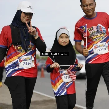 Runner Photo 6005662