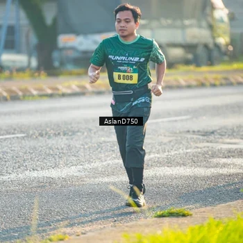 Runner Photo 6005671