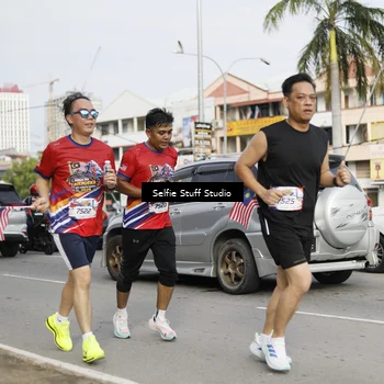 Runner Photo 6005694