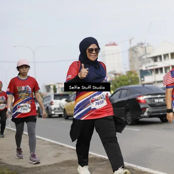 Runner Photo 6005759