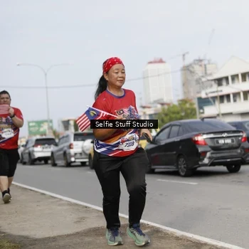 Runner Photo 6005772