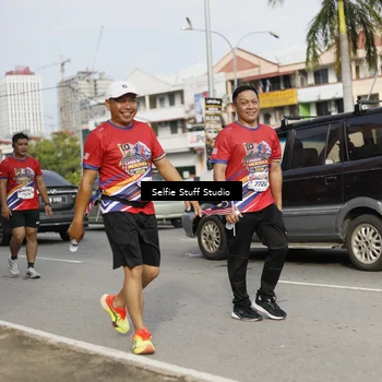 Runner Photo 6005796