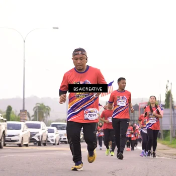 Runner Photo 6005798