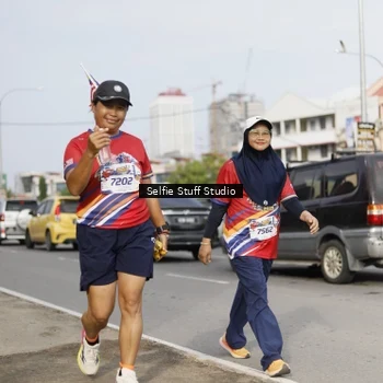 Runner Photo 6005817