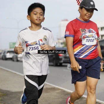 Runner Photo 6005824