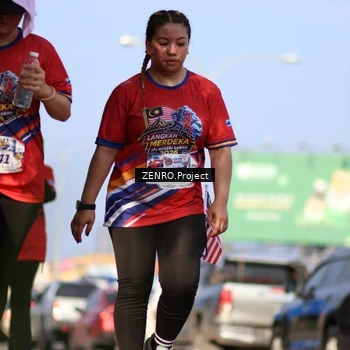 Runner Photo 6005837