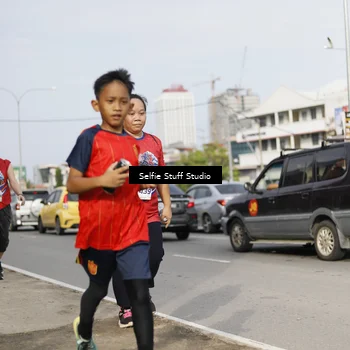 Runner Photo 6005838