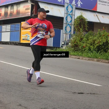 Runner Photo 6005839