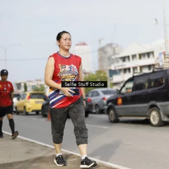 Runner Photo 6005851