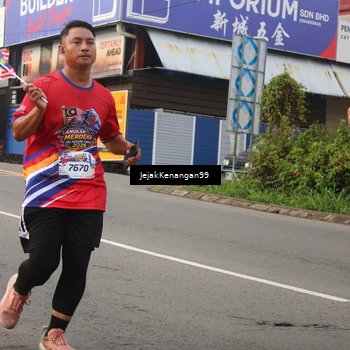 Runner Photo 6005879