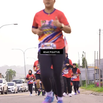 Runner Photo 6005916
