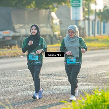 Runner Photo 6005920