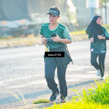 Runner Photo 6005935