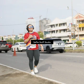 Runner Photo 6005942