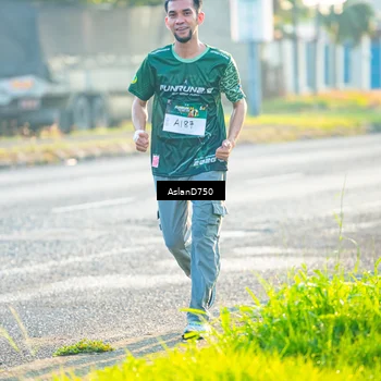 Runner Photo 6005955