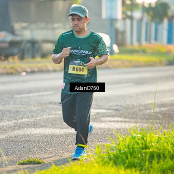 Runner Photo 6005984