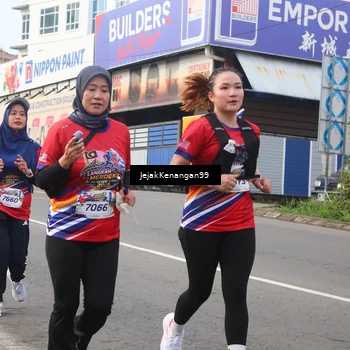 Runner Photo 6005986