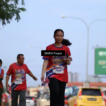 Runner Photo 6006004