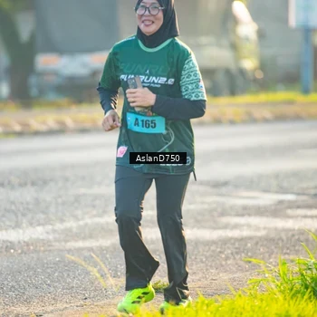 Runner Photo 6006019