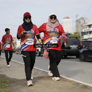 Runner Photo 6006030