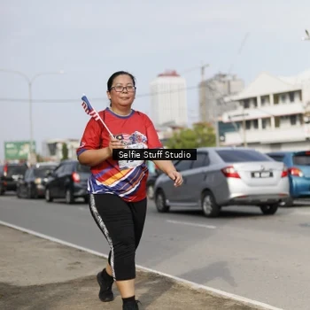 Runner Photo 6006034
