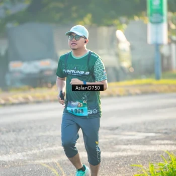 Runner Photo 6006041