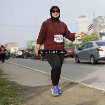Runner Photo 6006043