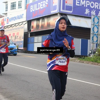 Runner Photo 6006054
