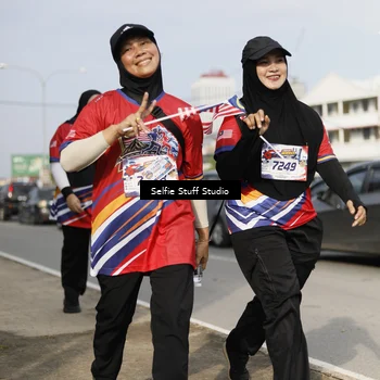 Runner Photo 6006071