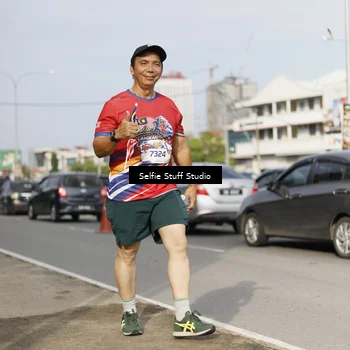 Runner Photo 6006095