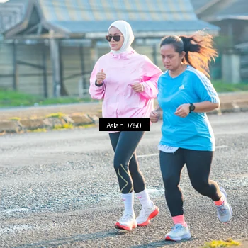 Runner Photo 6006102